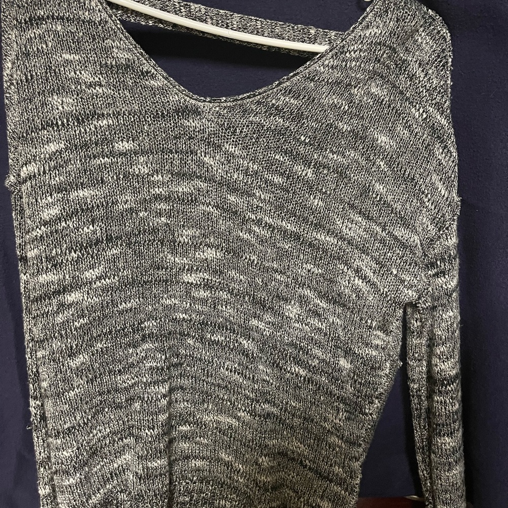 Express size Small sweater